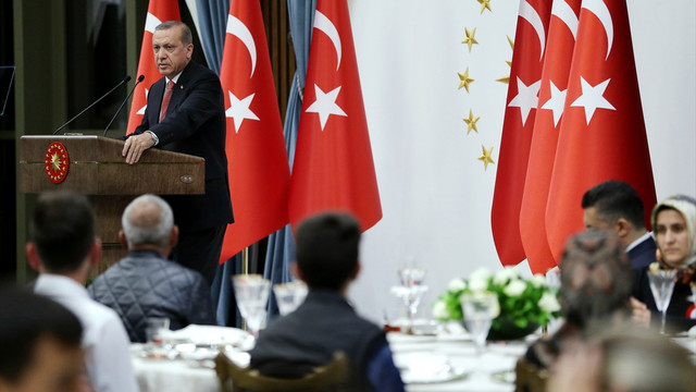 Şehit yakınları ve gazilerle iftar programı