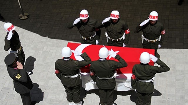 Bitlisten acı haber! 1 asker şehit 2 asker yaralı!