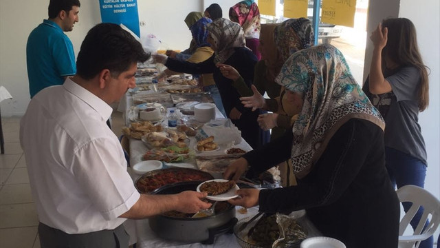 Siirt'te terör mağdurları yararına kermes