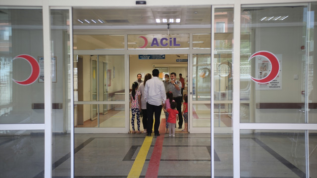 Siirt'te yüksek ateş şikayetiyle hastaneye kaldırılan bebek öldü