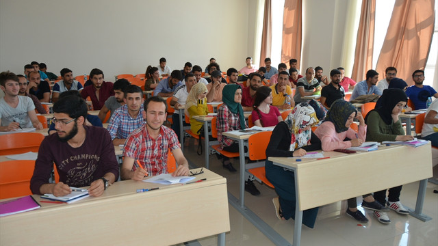 Şırnak Üniversitesi öğrencilerine verilen telafi eğitimi