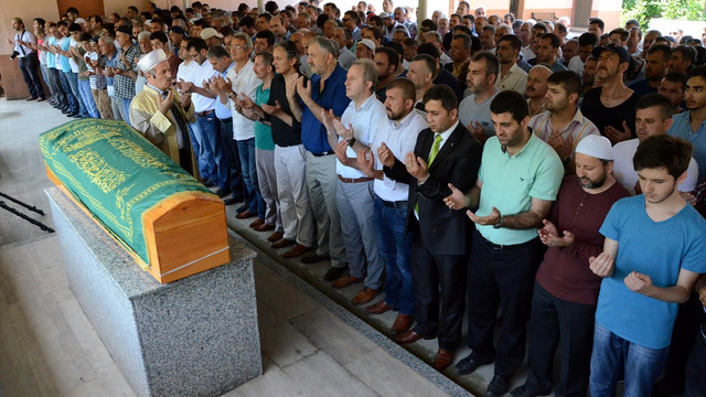 Suriye'de hayatını kaybeden Çelik'in cenazesi toprağa verildi