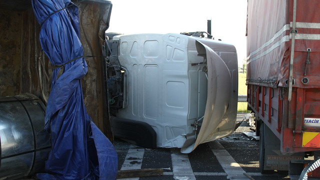 Tekirdağ’da trafik kazası: 1 ölü, 3 yaralı