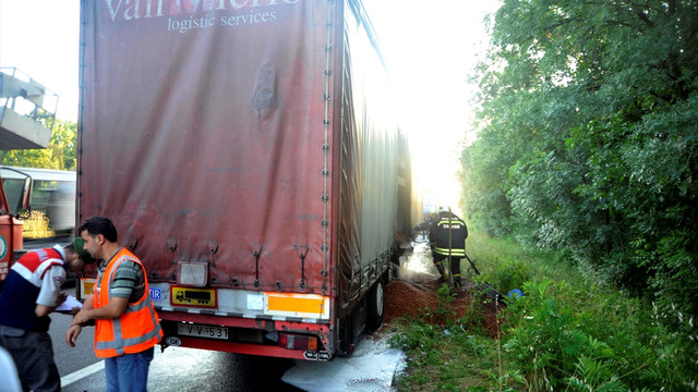 TEM otoyolunda tır yangını