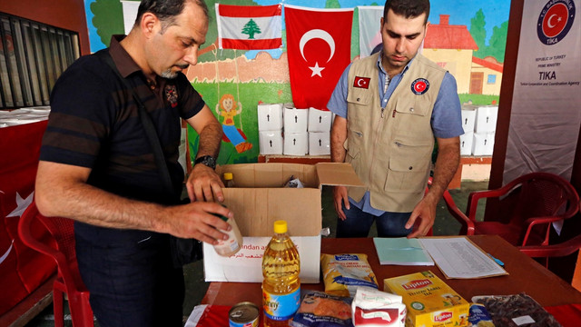 TİKA'dan Lübnan'daki Mardinlilere ramazan yardımı