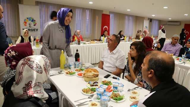 TÜRGEV'den terör mağduru öğrenciler ve ailelerine iftar