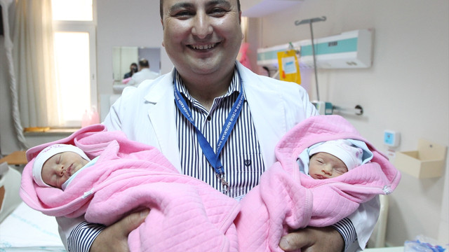 Türk Kızılayından ihtiyaç sahibi anne ve bebeklerine yardım