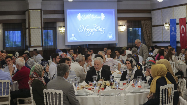 Türkiye Diyanet Vakfından iftar