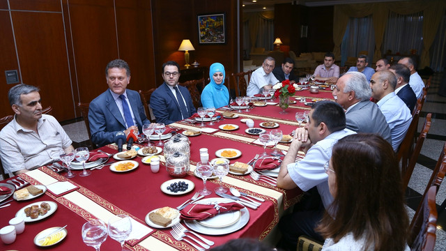 Türkiye'nin Bakü Büyükelçisi'nden gazetecilere iftar