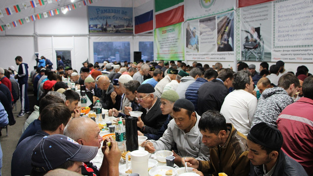 Türkiye'nin Kazan Başkonsolosluğu Tataristan'da iftar verdi