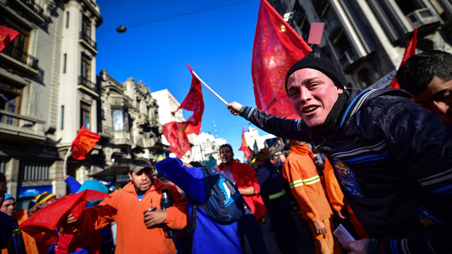 Sarıyer'de kilise bahçesinde sahur