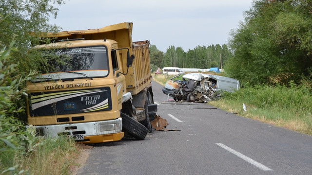 Uşak'ta trafik kazası: 1 ölü