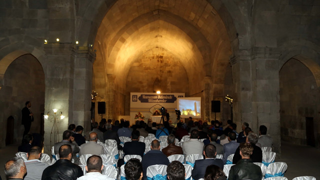 Yakutiye Medresesi'nde Ramazan İkliminde Müzakereler