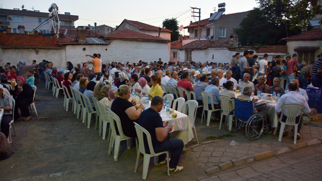 Yargıtay Başkanı Cirit, kardeşinin anısına iftar verdi
