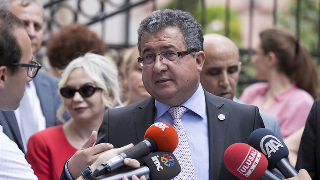 Yüksek yargı ile ilgili yeni düzenleme protesto edildi