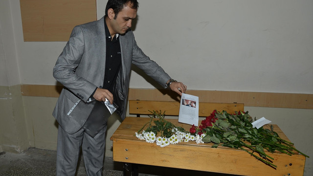 Yüksekten düşerek ölen öğrencinin sınıfında tören