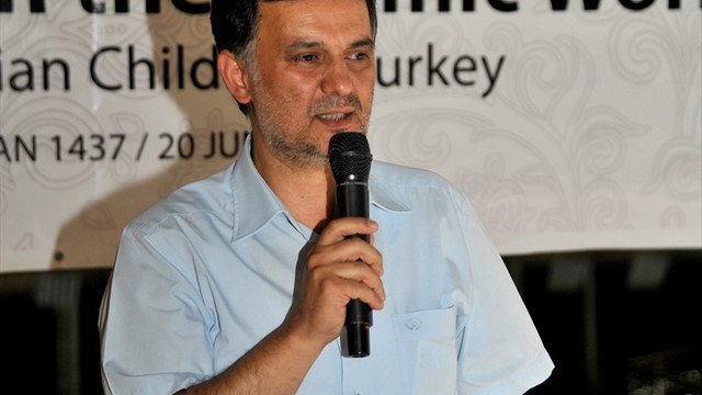 Yüz elli Suriyeli yetime iftar