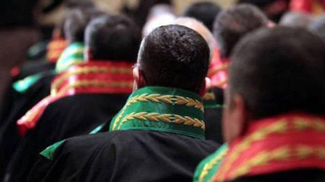 1418 hakim ve savcının görev yeri değişti!