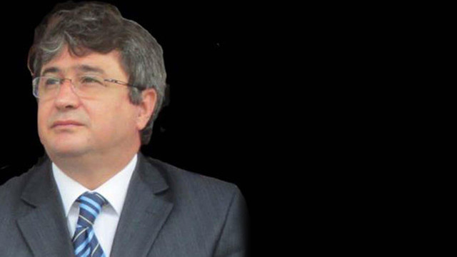 Görevden alınan kaymakam intihar etti!