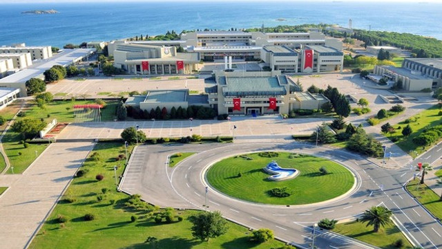 Deniz Harp Okulu Komutanlığında arama