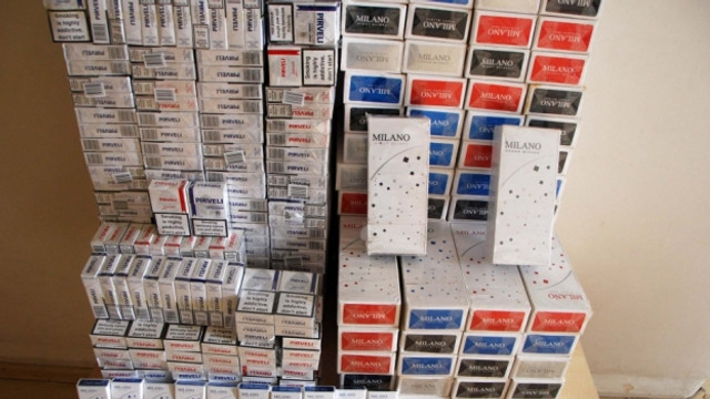 İstanbulda sigara kaçakçılığı operasyonunda 9 kişi gözaltına alındı!