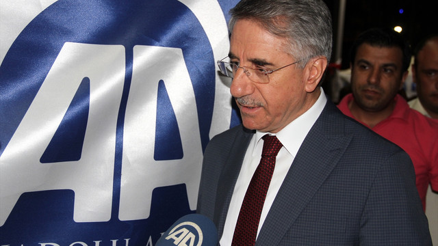 AA'nın Dakika Dakika FETÖ'nün Darbe Girişimi kitabı