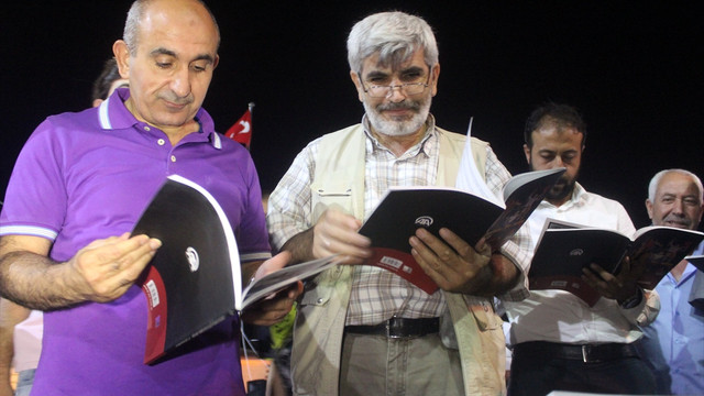 AA'nın Dakika Dakika FETÖ'nün Darbe Girişimi kitabı