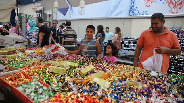 Adana, Hatay ve Osmaniye'de bayram hareketliliği