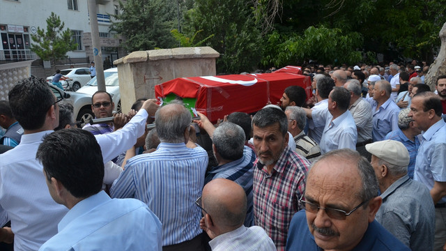 Ankara'daki iş yerlerinde zehirlenerek ölen kardeşler