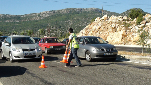 Antalya'da trafik yoğunluğu