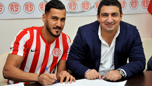 Antalyaspor, Deniz Kadah'ı kadrosuna kattı