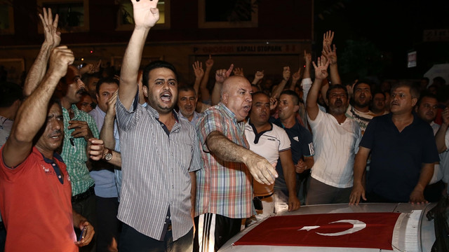 Askeri kalkışmaya tepkiler