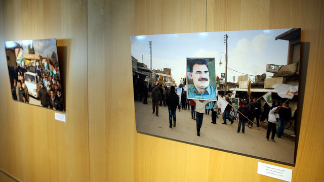 Avrupa Parlamentosu'nda terör örgütü sergisi