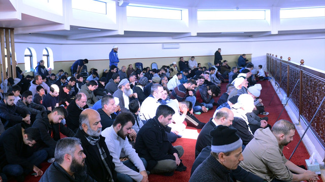 Avustralya'da ramazanın son cuma namazı kılındı