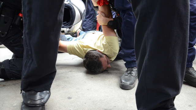 Avusturya'da teröre tepki yürüyüşü