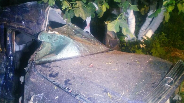 Aydın'da tırla otomobil çarpıştı: 2 ölü