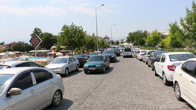 Bayram tatilinde Pamukkale'ye ilgi