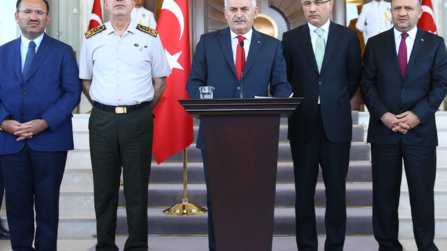 Başbakan Binali Yıldırım açıklamalarda bulundu!