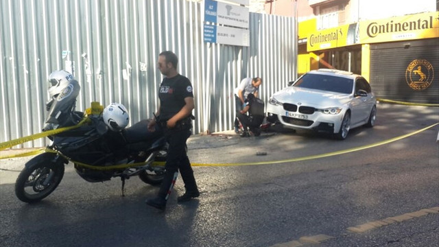 Beyoğlu'nda silahlı saldırı: 2 yaralı