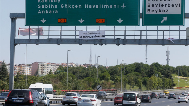 Boğaziçi Köprüsü'nün adının 15 Temmuz Şehitler Köprüsü olması