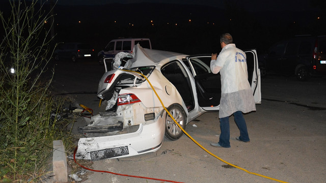 Bursa'da trafik kazası: 2 ölü, 4 yaralı
