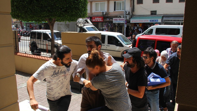 Camide Üzerimde bomba var diye bağıran şüpheli
