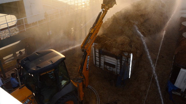 Çanakkale'de feribotta yangın