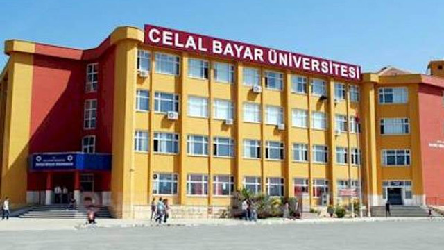 Celal Bayar Üniversitesinde 102 kişi görevden uzaklaştırıldı!