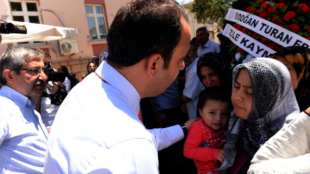 Demokrasi şehitleri son yolculuklarına uğurlanıyor