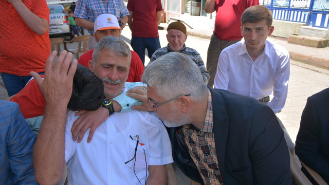 Demokrasi şehitleri son yolculuklarına uğurlanıyor