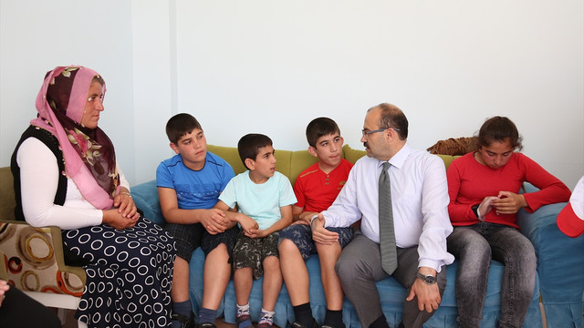 Engelli anne çocuklarıyla buluştu