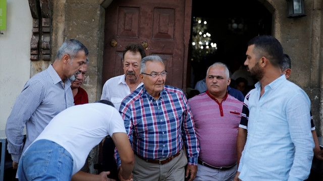 Eski CHP Genel Başkanı Baykal Antalya'da