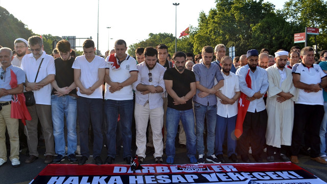 FETÖ'den darbe girişimi