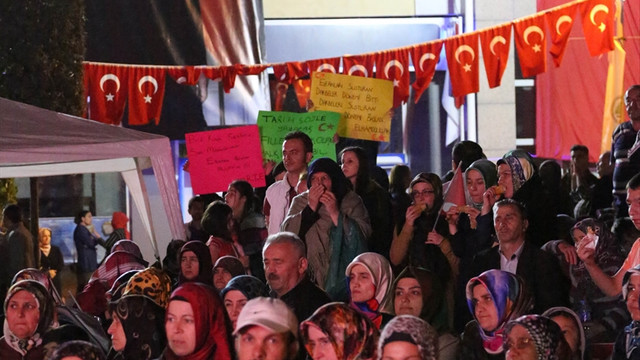 FETÖ'nün darbe girişimine tepkiler
